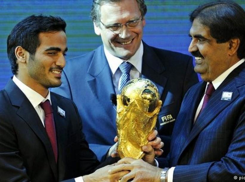 استضافة قطر لمونديال 