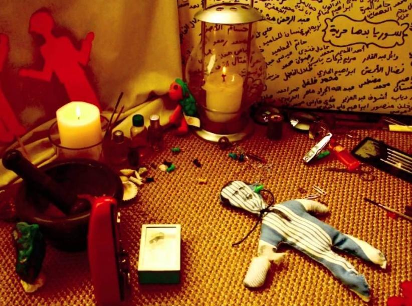 بيت لحم : الشرطة تلقي القبض على سيدة بتهمة الشعوذة والدجل