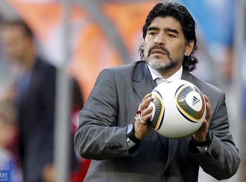 مارادونا سيدرب المنتخب الفلسطيني لكرة القدم