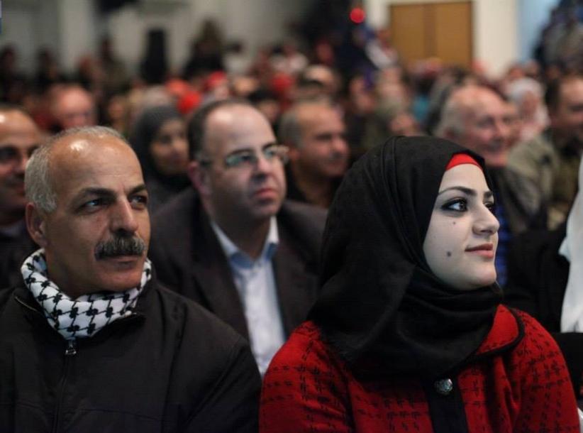 بالصور: الشاعر المصري هشام الجخ يحي أمسية شعرية في بيت لحم