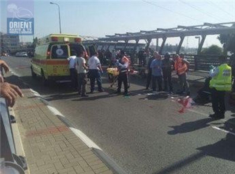 فيديو: طعن جندي إسرائيلي وإصابته خطيرة في تل أبيب