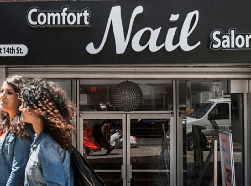 نيويورك.. عمال صالونات الأظافر في حماية الحاكم