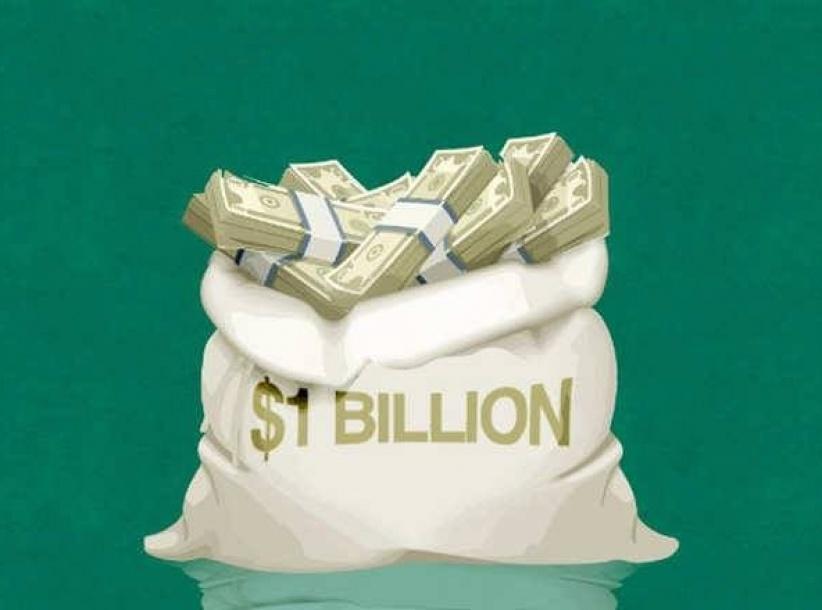 شاب يسرق 12% من ناتج بلاده القومي في 3 أيام !