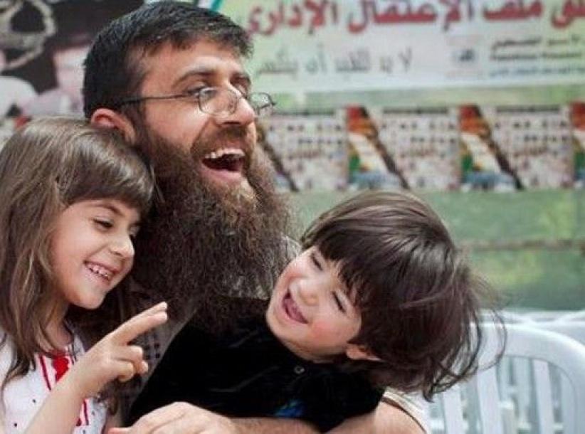 ماذا طلب الاسير عدنان من زوجته قبل انتهاء الزيارة؟