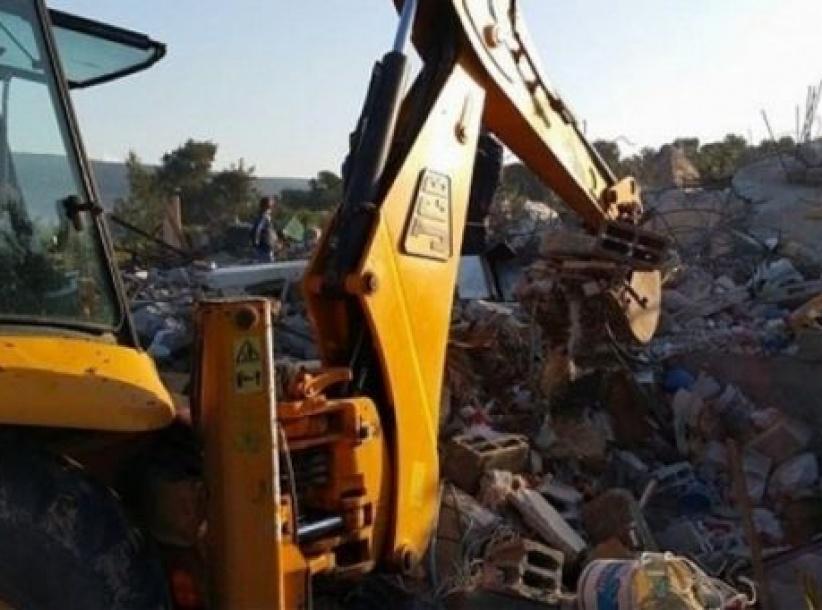 مواجهات واعتقالات خلال هدم منزل في كفركنا