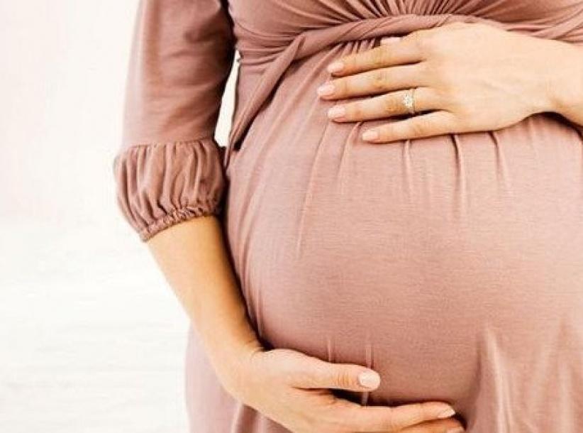 سيدة مصرية حامل بـ 27 جنينا