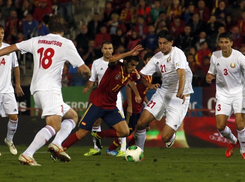 إسبانيا تهزم بيلاروسيا بصعوبة