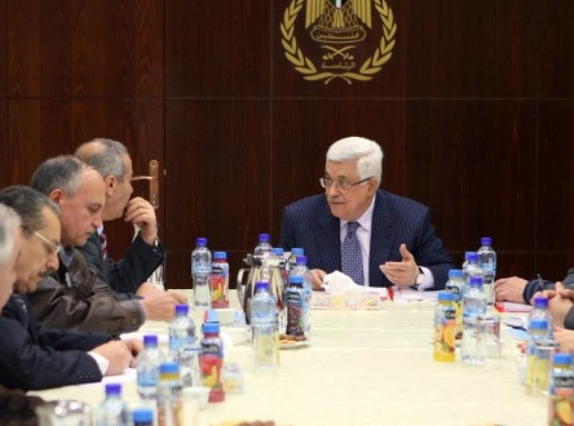 “التنفيذية” تنهي اجتماعها وتشكل لجنة للاتصال مع الفصائل لتشكيل حكومة وحدة وطنية