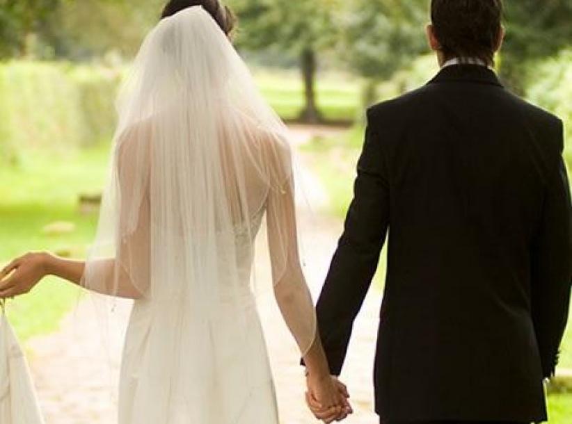 الزواج من الجميلات يجلب الأمراض ويقصّر العمر!