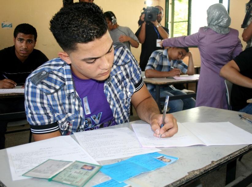 التعليم بغزة: الانتهاء من تصحيح امتحانات الثانوية عدا 4 مواد