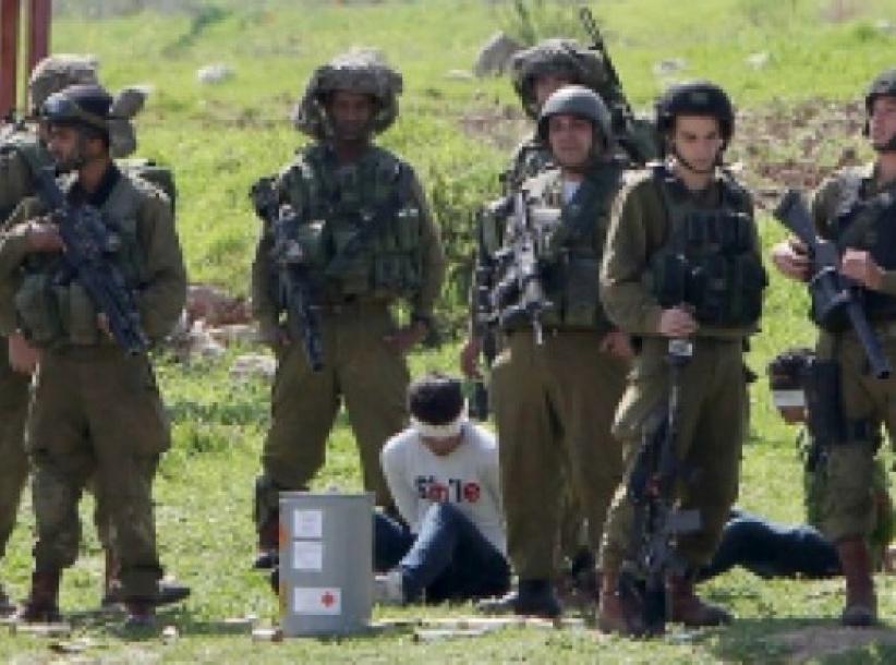 الاحتلال يعتقل طفلًا بزعم حيازته سلاح بالقدس