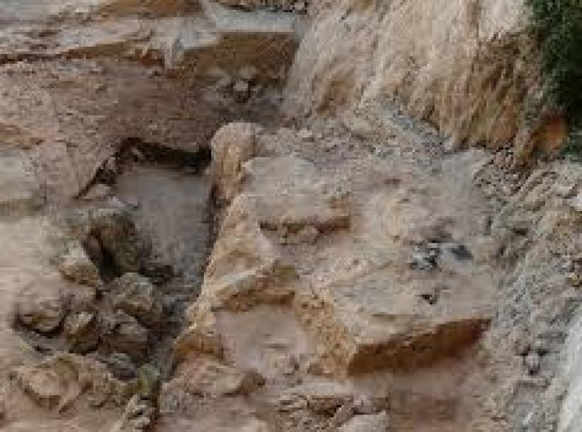 العثور على مقبرة تعود للعصر الروماني في جنين