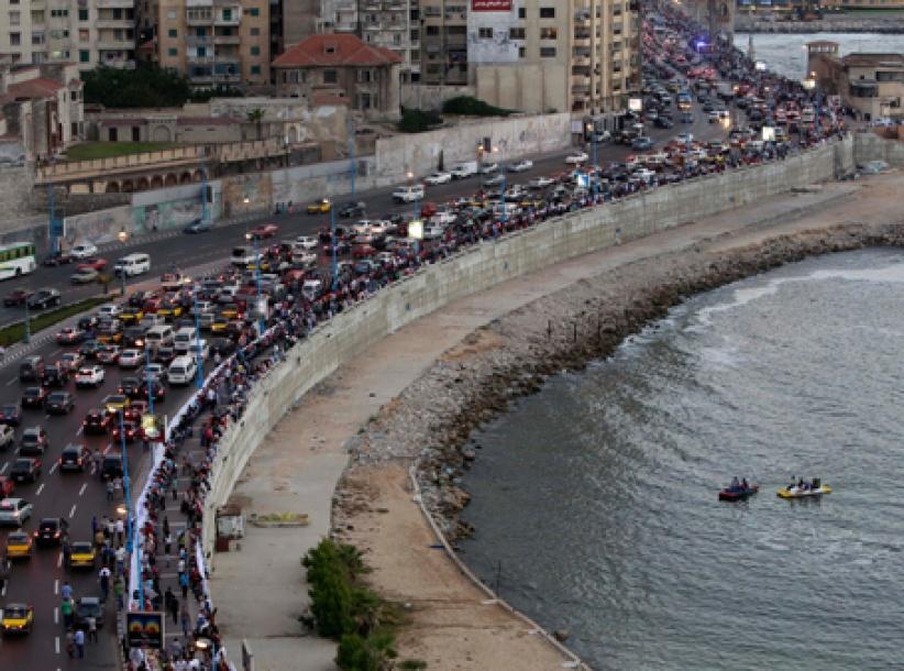 أطول مائدة طعام بالعالم في مصر