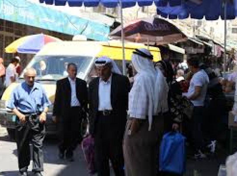 وقفة احتجاجية ضد غلاء الأسعار في الخليل