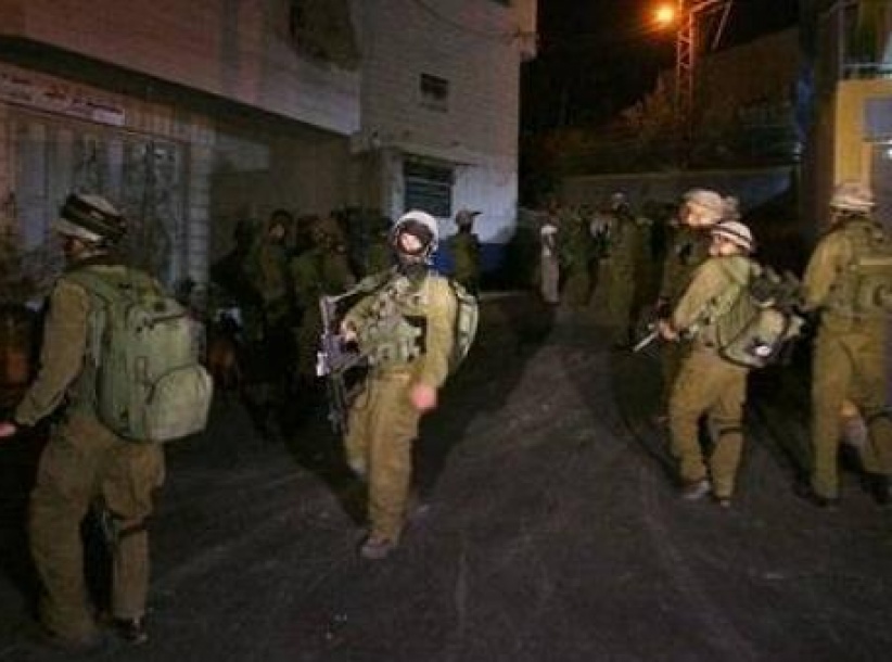 الاحتلال يداهم عدة منازل بمحافظة بيت لحم