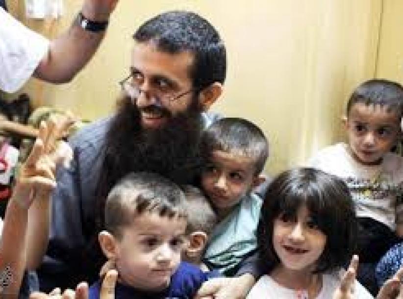 الاسير المحرر خضر عدنان يعقد مؤتمرًا صحفيًا بمناسبة الافراج عنه مساء اليوم