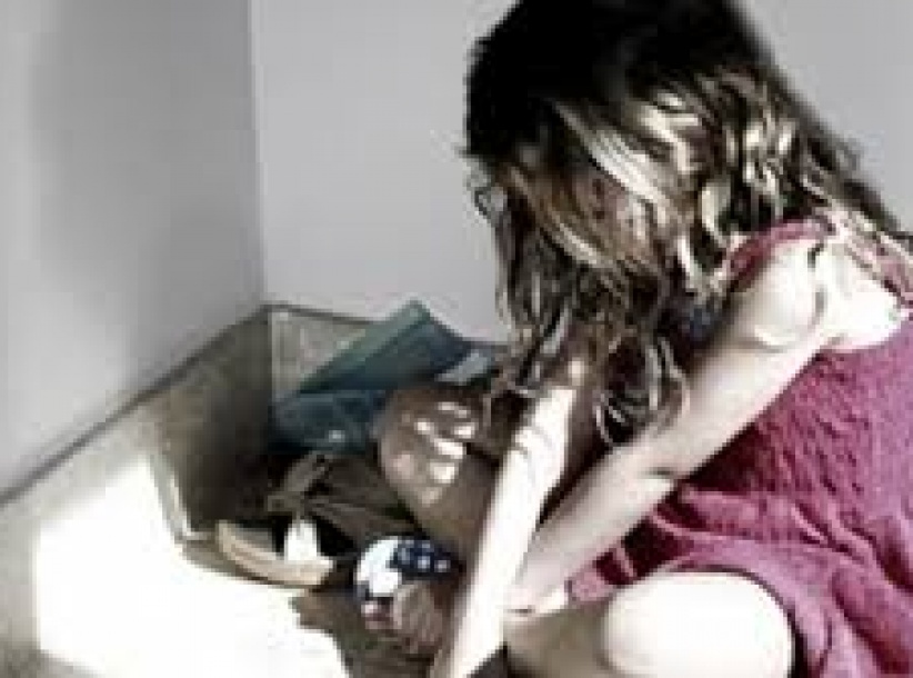 طفلة تتعرض لـ500 اعتداء جنسي في واحدة من أبشع جرائم الاغتصاب