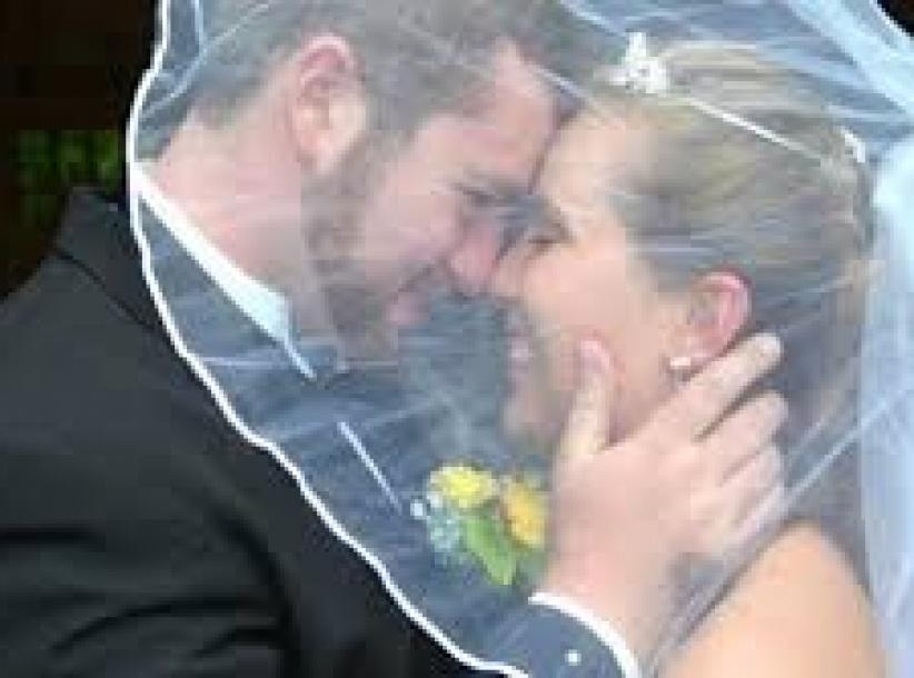 تزوجا للمرة الثانية.. بعدما فقدت العروس ذاكرتها!!