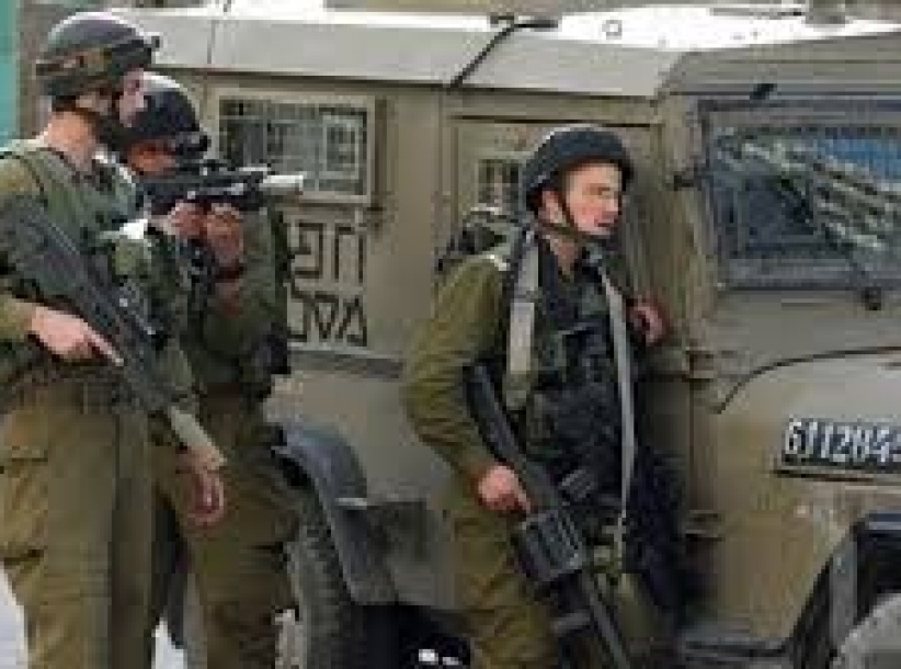 شرطة الاحتلال: اعتقال 5 مواطنين والعثور على سلاح وذخيرة