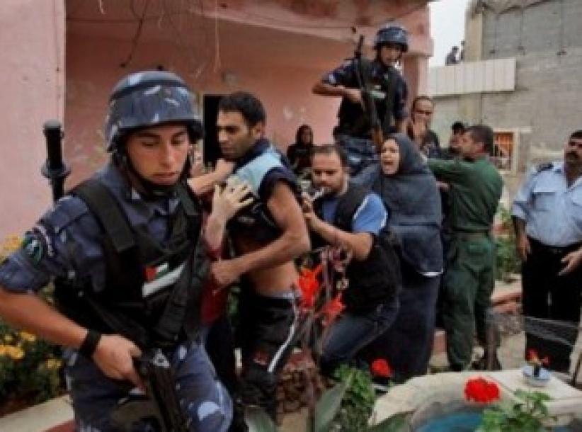 أمن السلطة يشن حملة اعتقالات واسعة بحق نشطاء حماس بالضفة