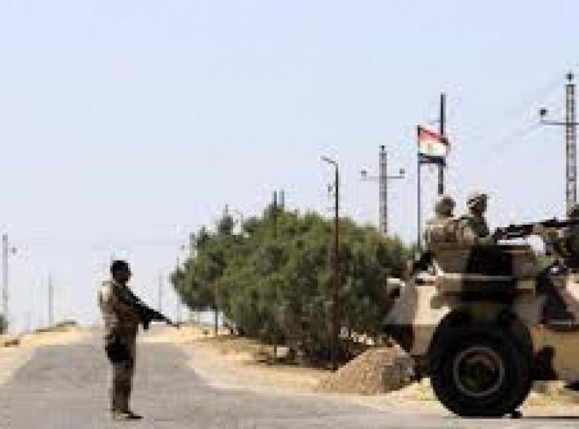مقتل عشرات الجنود المصريين في هجمات بسيناء