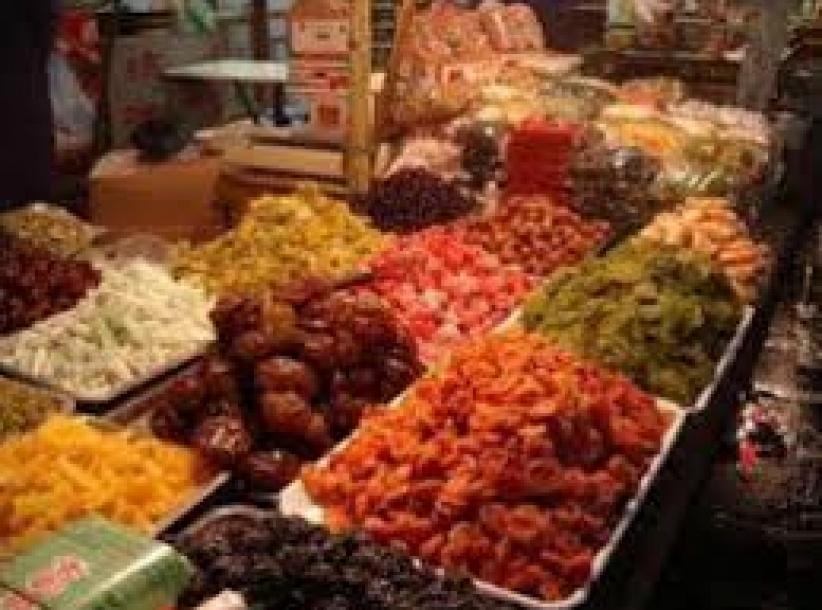 'الاقتصاد' تحيل 9 تجار للنيابة لعدم التزامهم بالتسعيرة الجديدة