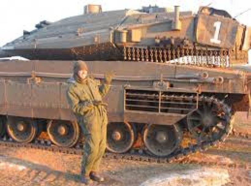 ضابط بالجيش تعطلت دبابته بالقطاع فوجد نفسه بمصحة نفسية