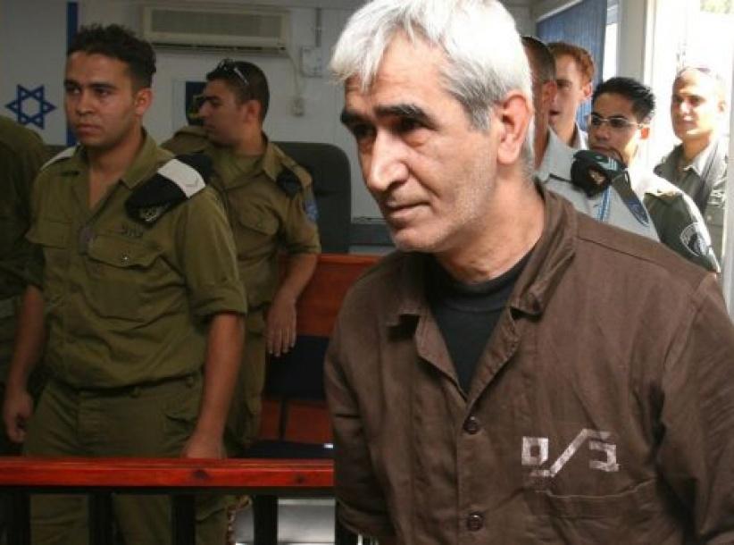 سعدات يدعو لتقديم مشروع للحماية الدولية للأسرى