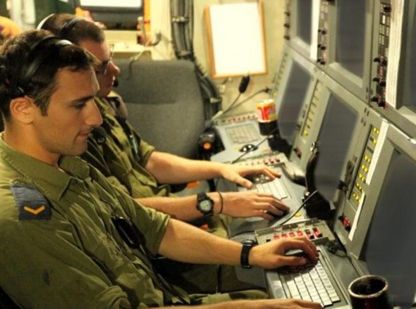 كيف تراقب الاستخبارات الإسرائيلية حساباتنا على مواقع التواصل؟