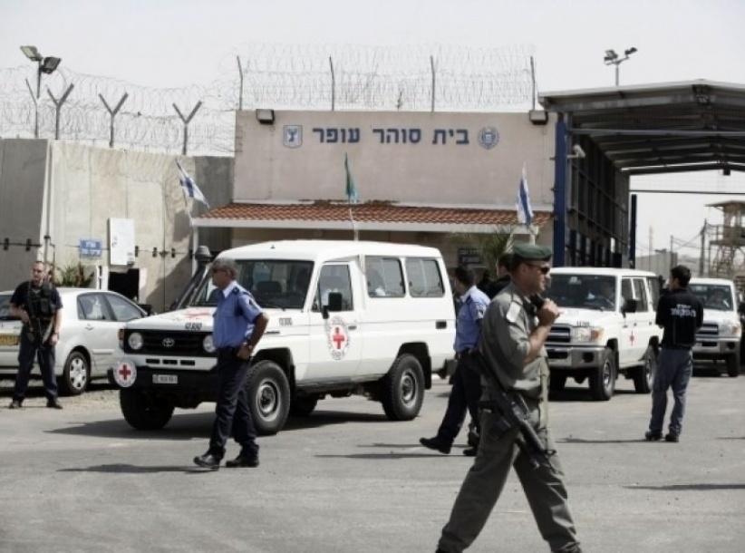 الاحتلال يقرر الإفراج عن المصاب حسن أبو رميلة