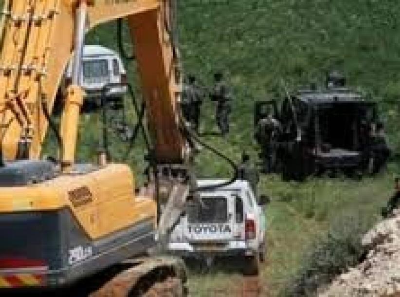 أعمال تجريف استيطانية بـ10 مواقع في سلفيت