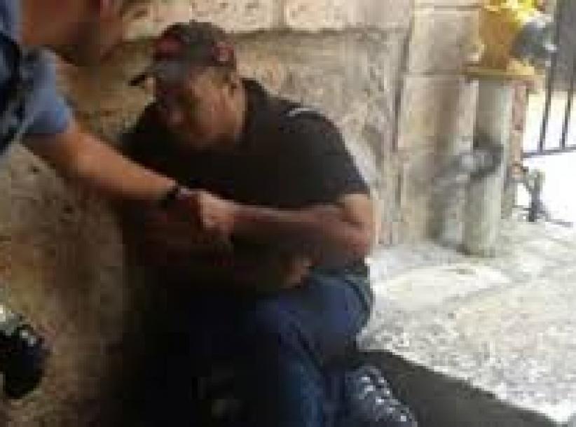 إصابة عدد من الصحفيين بعد اعتداء قوات الاحتلال عليهم في القدس