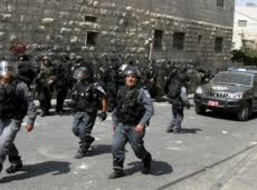 الاحتلال يعتقل 11 شابًا بالقدس