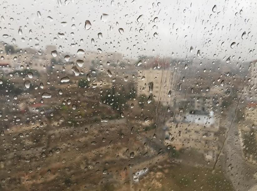 حالة الطقس- انخفاض الحرارة وفرصة لسقوط أمطار حتى بداية الأسبوع المقبل