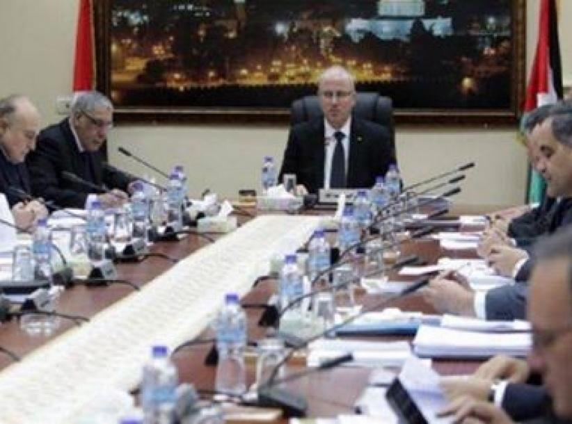 الحكومة تؤكد اهمية الاتفاق على كافة الملفات باجتماع القاهرة