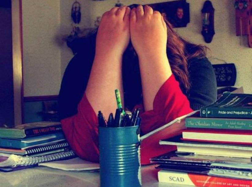 تحذير.. إشارات تؤكد ان عملك يضر بصحتك