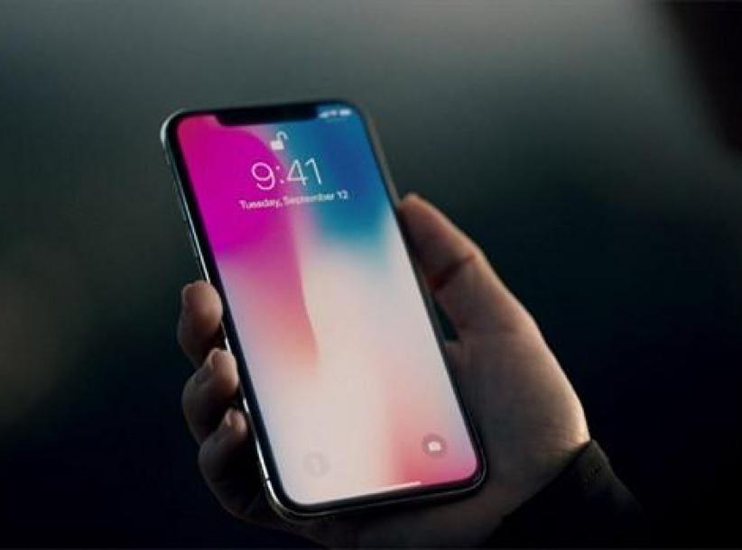 مفاجأة صادمة.. سعر خيالي لإصلاح شاشة آيفون X