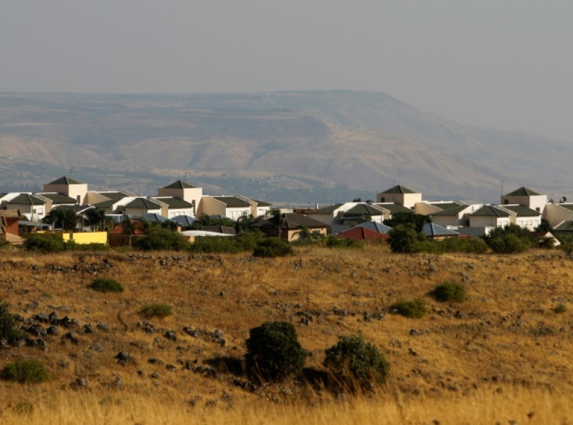 الجيش الاسرائيلي يقصف اهدافا سورية