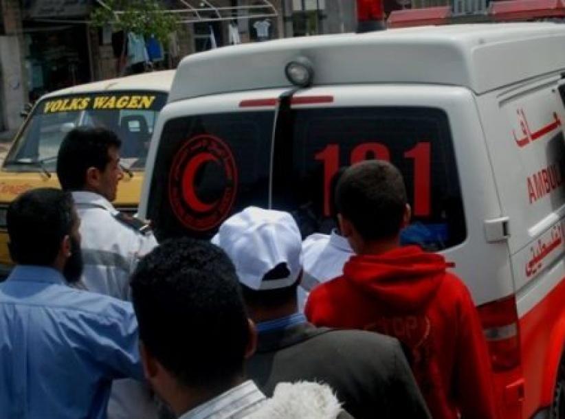 إصابات وحرق منزلين ومركبة خلال شجار في مخيم عسكر