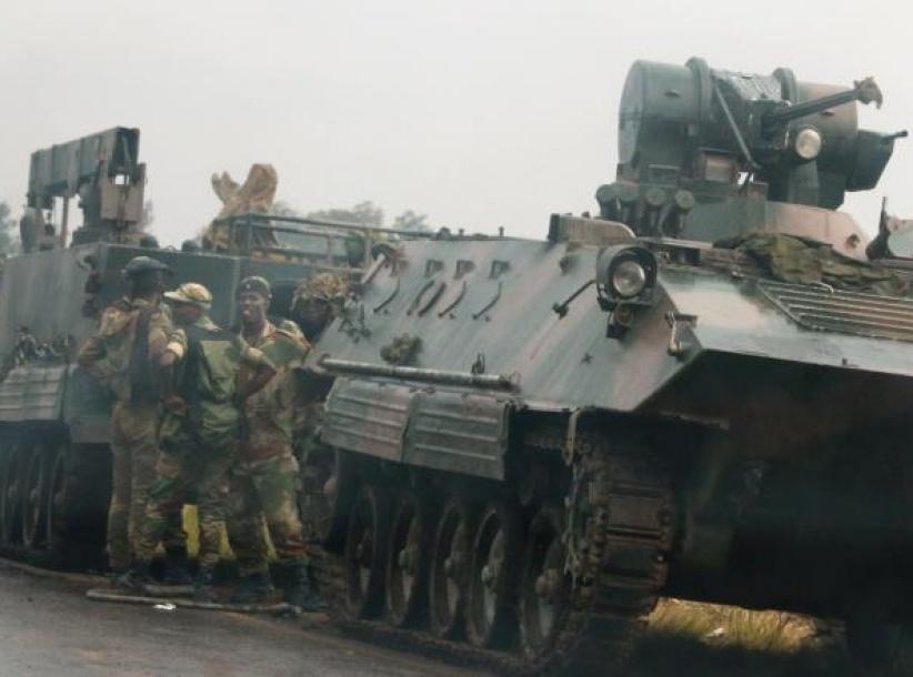 الجيش يعلن استيلاءه على السلطة في زيمبابوي