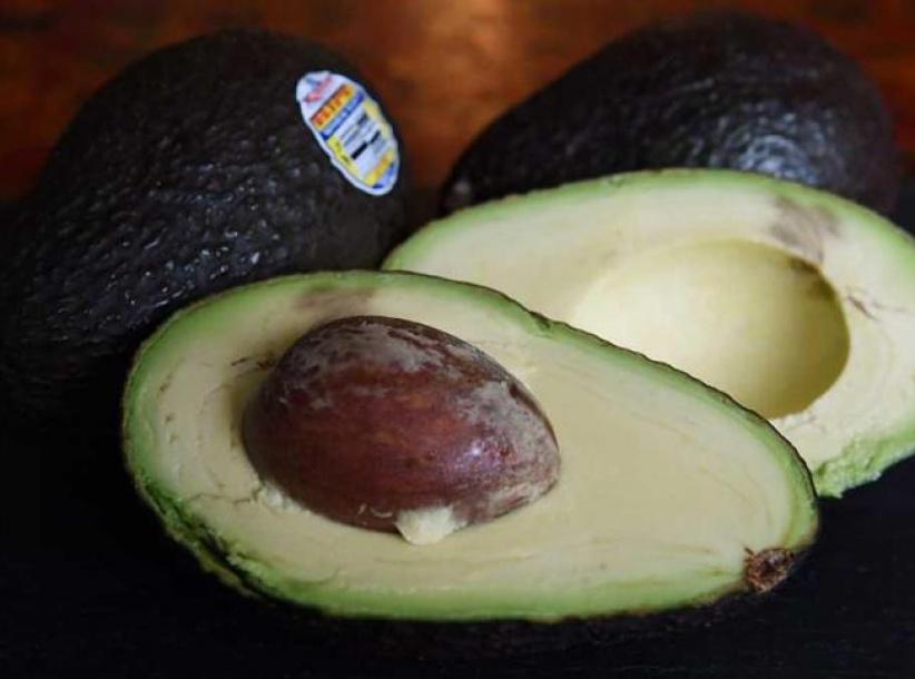 أطعمة شائعة تحمي الدماغ وتقوي الذاكرة