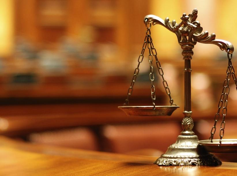 توقيف محامي والنقابة تطالب باستقالة الحكومة