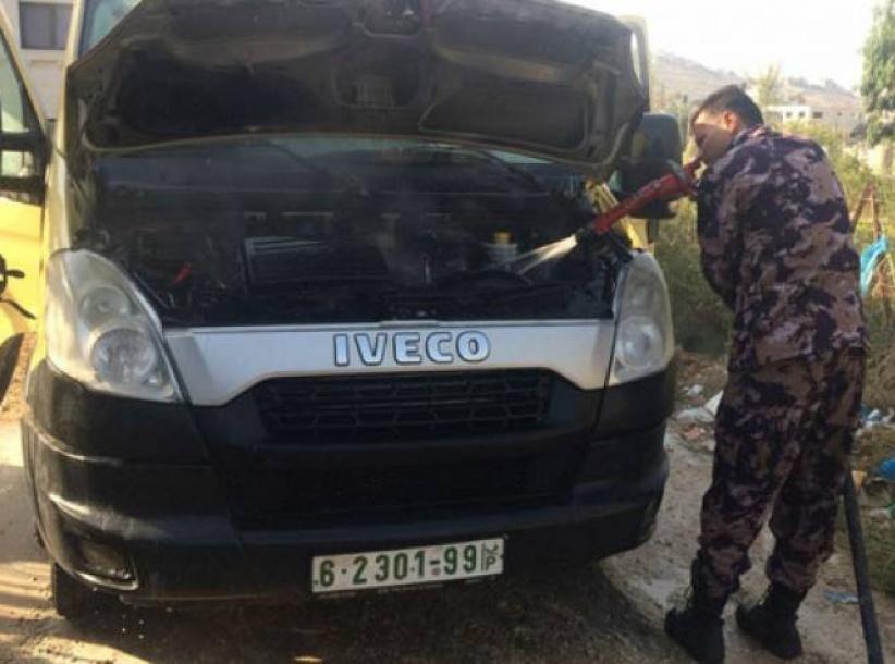 احتراق حافلة روضة أطفال في طولكرم