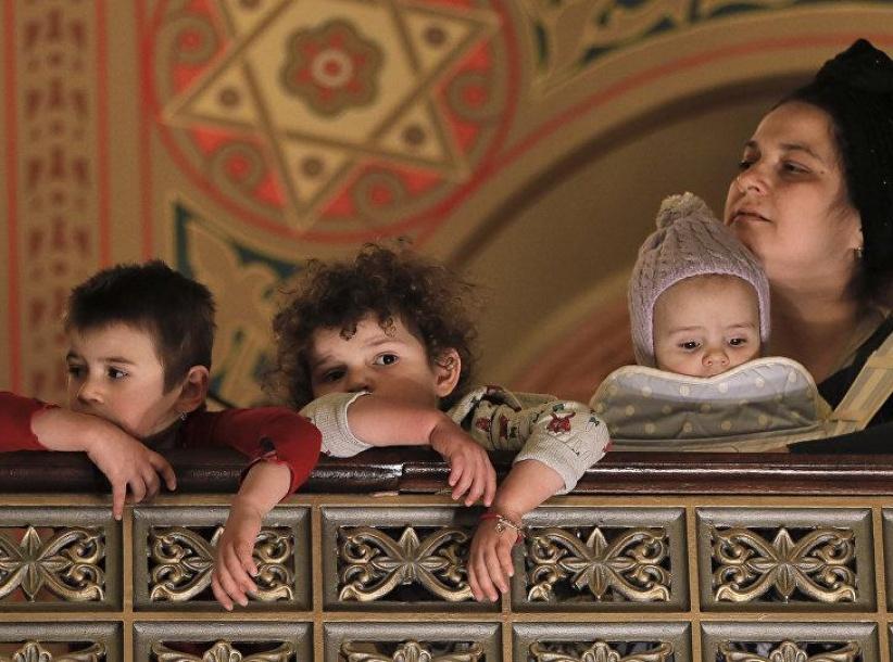 الاحتلال يفرض اغلاقا شاملا ابتداء من اليوم