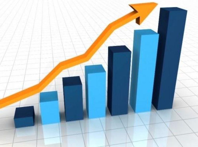 مؤسسات دولية كبرى تحذر من أزمة نفط عالمية بسبب إغلاق مضيق هرمز