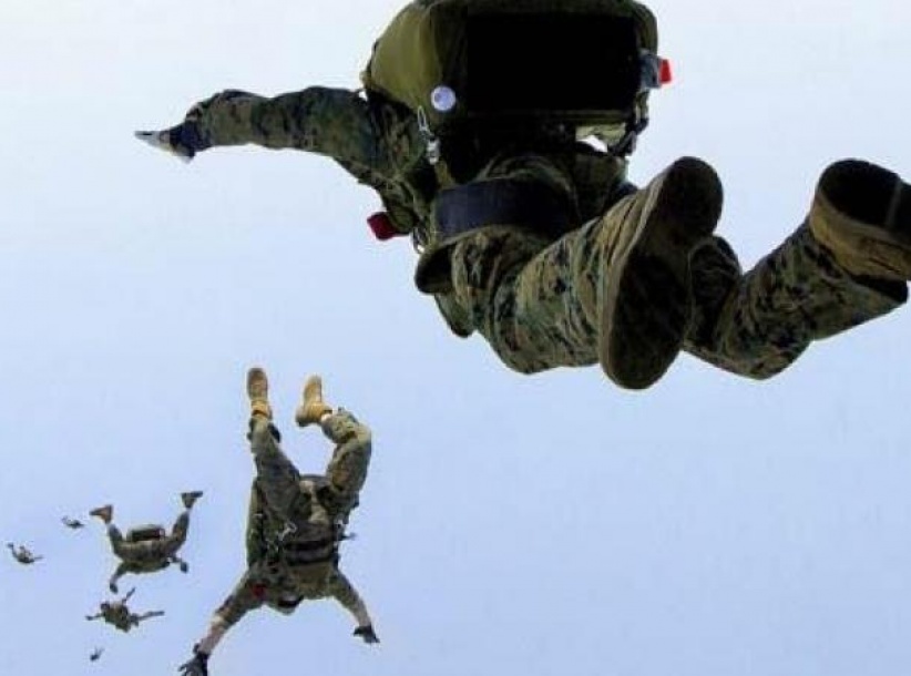 ترامب يرسل نحو ألفي جندي مظلي إلى الشرق الأوسط