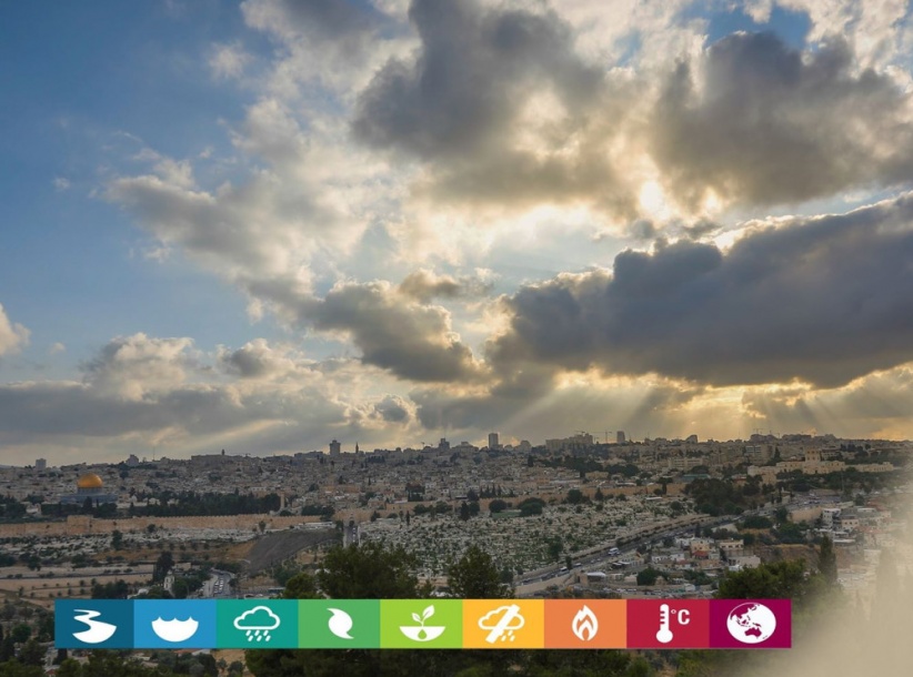 الطقس: ارتفاع على درجات الحرارة وأمطار متفرقة فوق معظم المناطق