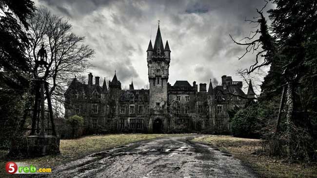 Chateu Miranda. Celles, Belgium