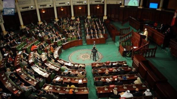 تونس .. احتجاز رهائن وتبادل لإطلاق النار