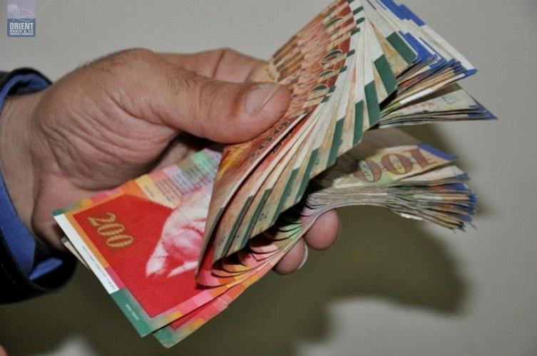 90 ألف شيكل غرامات منذ بداية العام على القاصرين في سجن عوفر